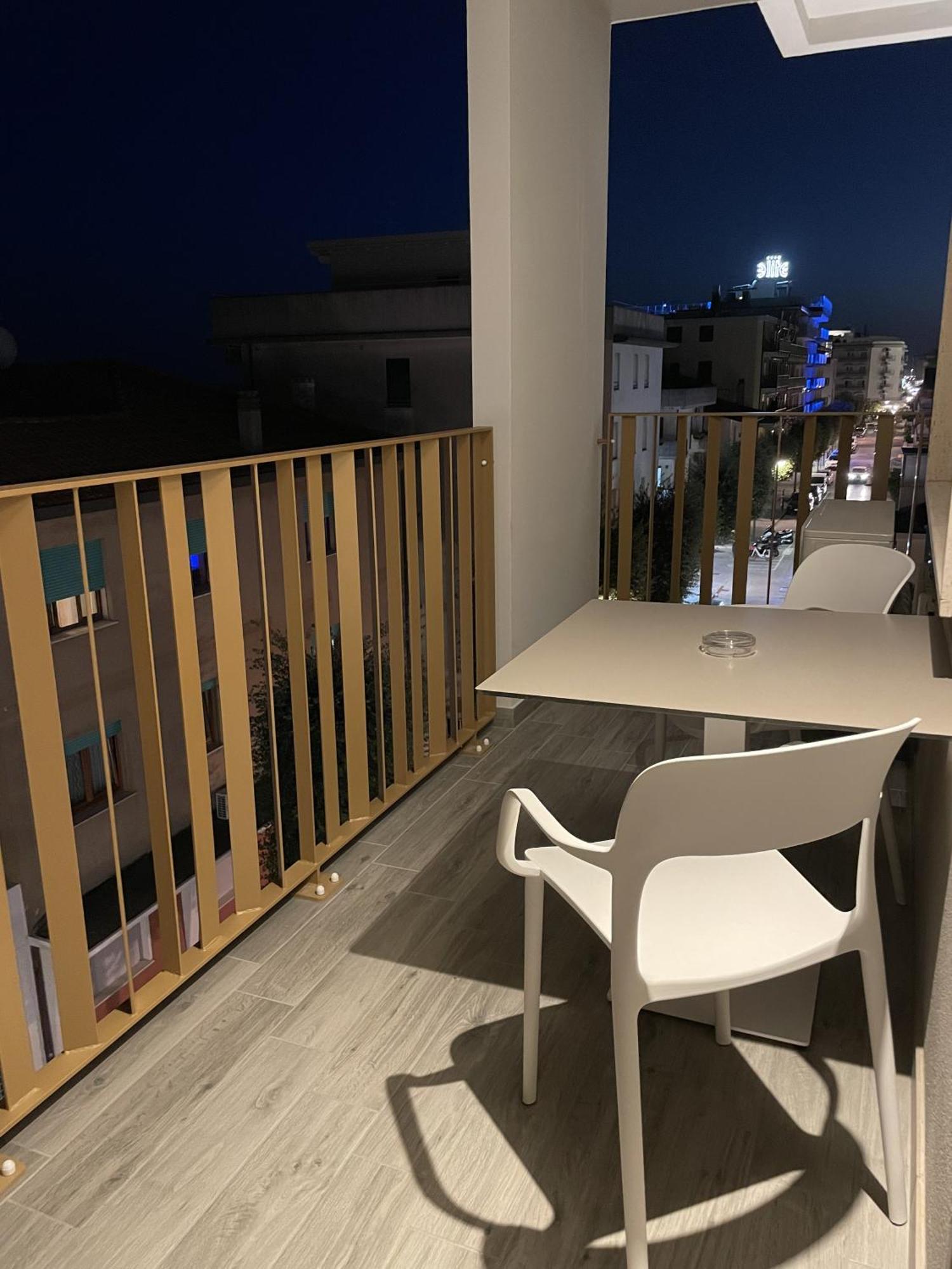 Mar60 Apartments Caorle Eksteriør billede